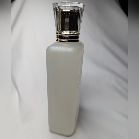 Saint Cloud "Vanilla Cashmere" - Picture 2 of 3